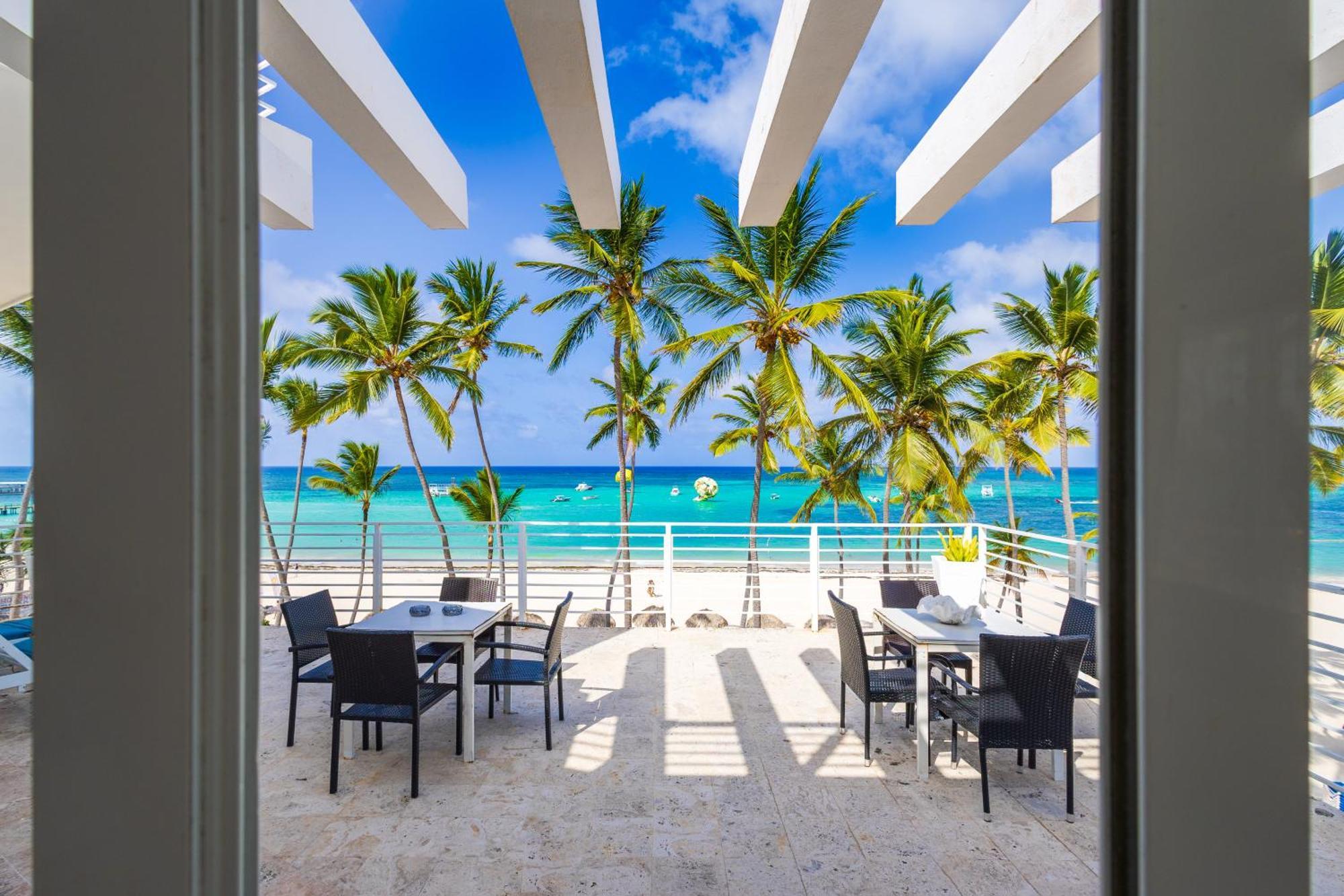 Dream Punta Cana Beachfront Apartment - 4-Bedroom Penthouse With Rooftop Bbq & Ocean Views Eksteriør bilde